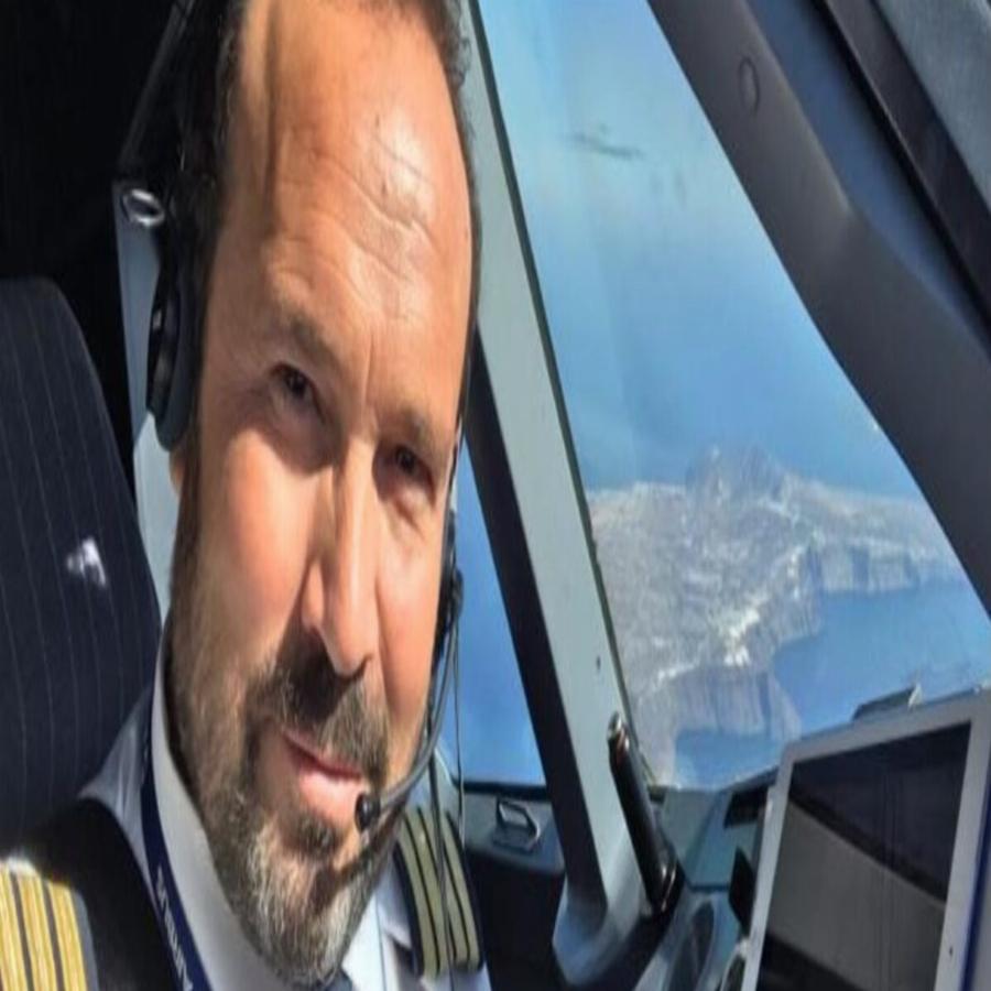 Άλλαξαν το επίθετό τους για να κάνουν καριέρα: 10 πραγματικά ονόματα διάσημων Ελλήνων που δεν γνωρίζαμε μέχρι σήμερα