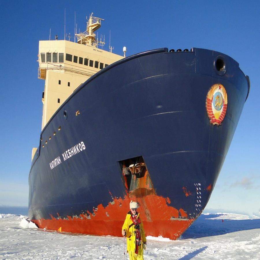 Μπάμπης Μπίζας: Έλληνας ο πιο ταξιδεμένος άνθρωπος στον κόσμο σύμφωνα με το βιβλίο Γκίνες