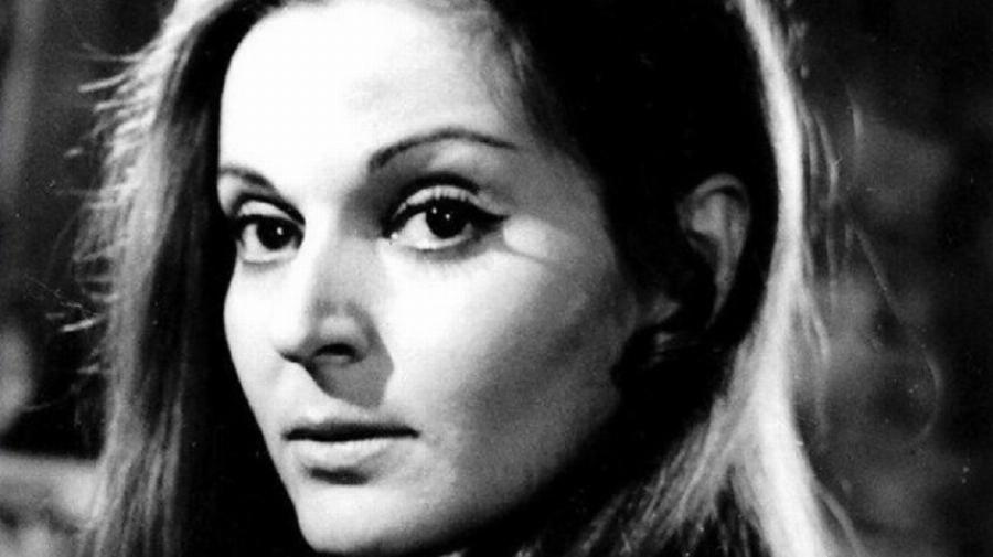 Κοραλία Καράντη: Η απώλεια της μητέρας της, ο γάμος με τον Λιάνη, η σεξουαλική παρενόχληση και το παιδί που μεγάλωσε μόνη