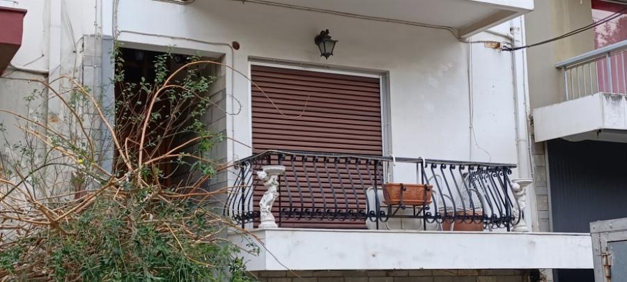 Χαροπαλεύει η γυναίκα του: Αυτός είναι ο 46χρονος της Αργυρούπολης που χτύπησε την σύντροφό του