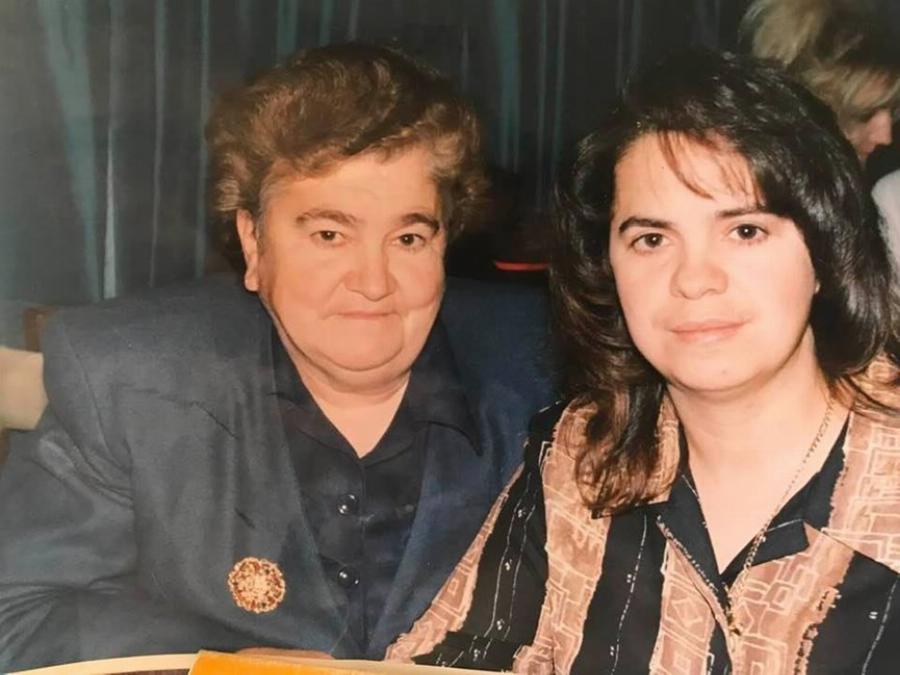 Έφη Θώδη: Το ξεκίνημα της καριέρας της, ο νευρικός κλονισμός, η νοσηλεία σε ψυχιατρική και η έξωση στην 79χρονη μητέρα της