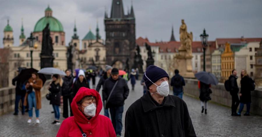 Η νέα κυβέρνηση της Τσεχίας κατήργησε τον υποχρεωτικό εμβολιασμό