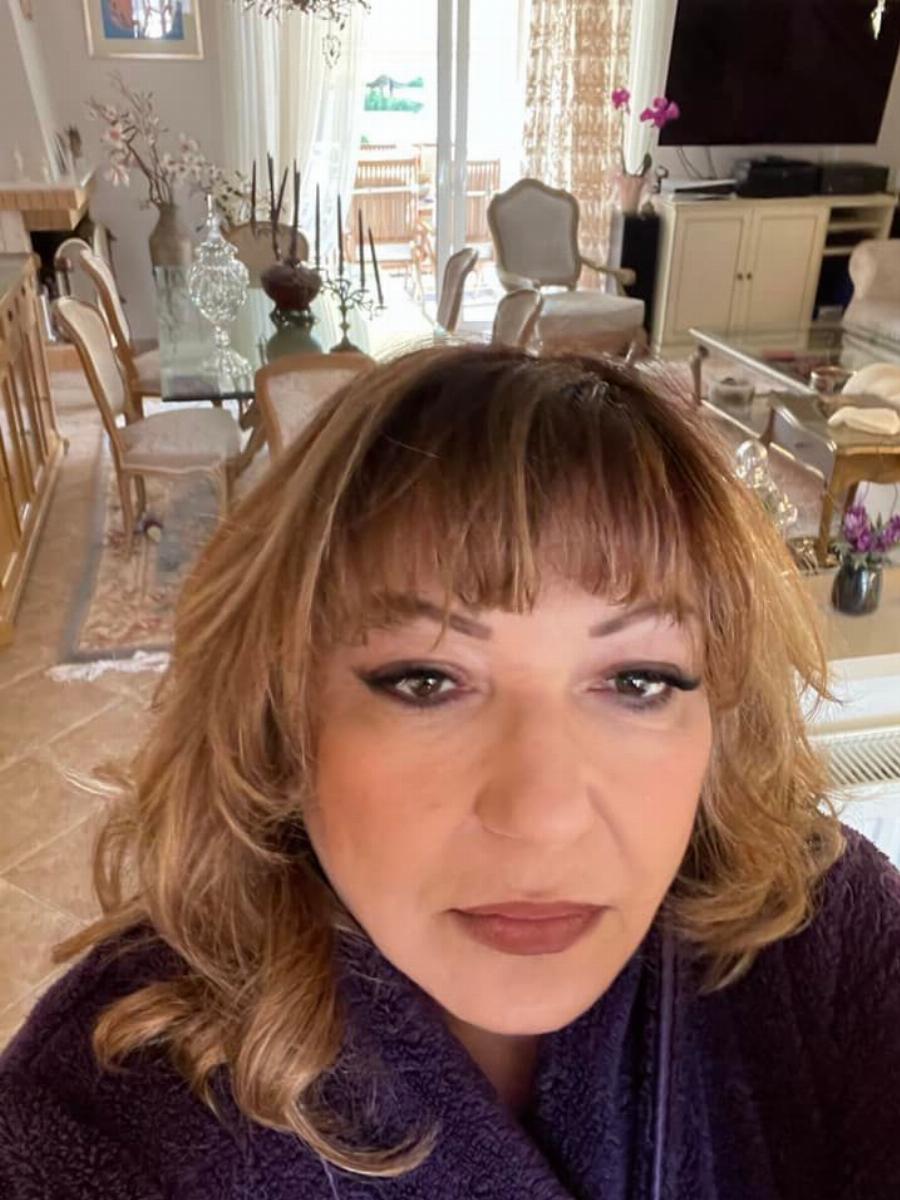 «Πάνε εννιά μήνες που είσαι μακριά μου»: Η συγκλονιστική ανάρτηση της Στάθα Καραϊβάζ