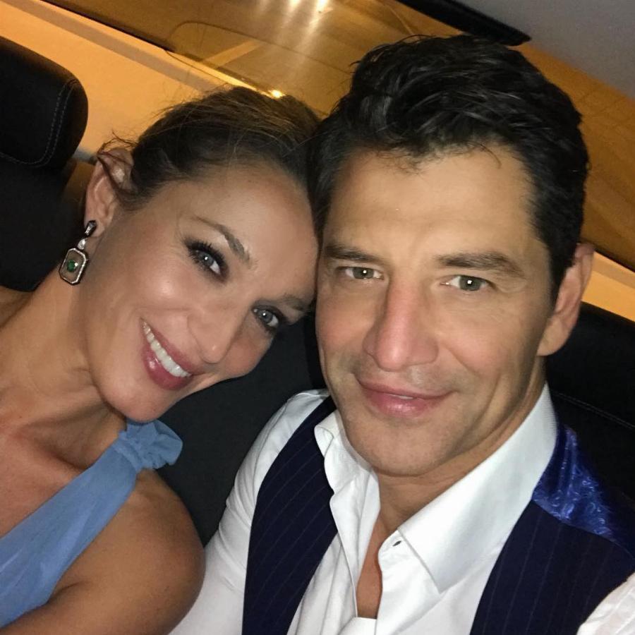 Σάκης Ρουβάς: Η επανεμφάνιση στα Social Media, η οικογενειακή απόδραση στα χιόνια και το νέο πανάκριβο αυτοκίνητο