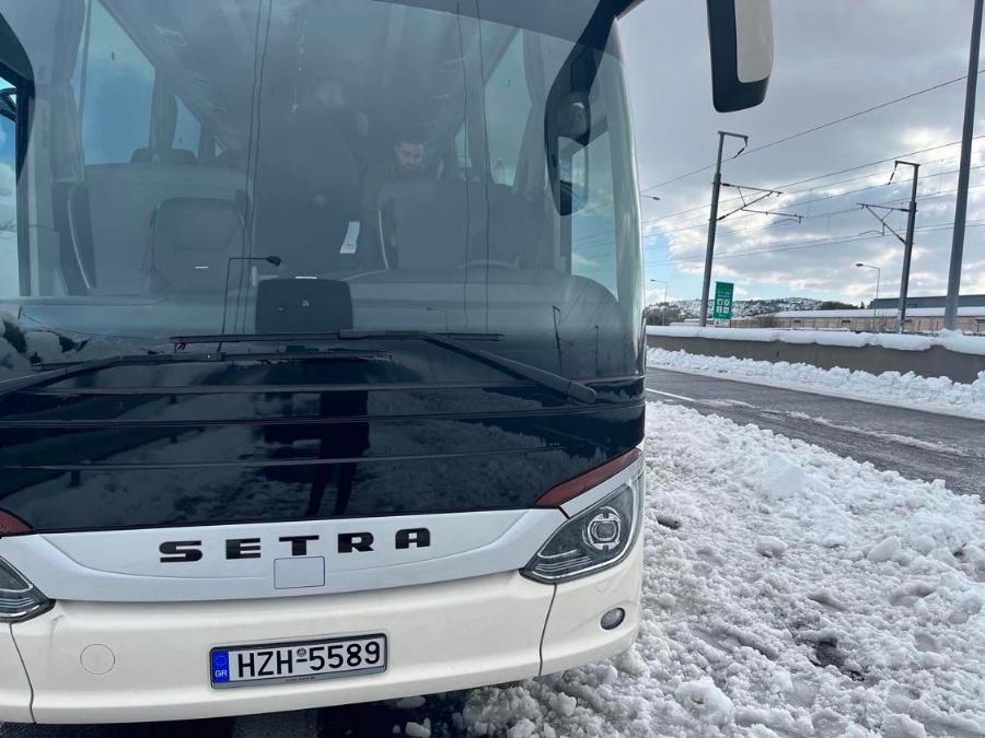 Μάθημα ανθρωπιάς από Κρητικό οδηγό λεωφορείου: Δείτε τί έκανε όταν βρέθηκε εγκλωβισμένος στην Αττική Οδό