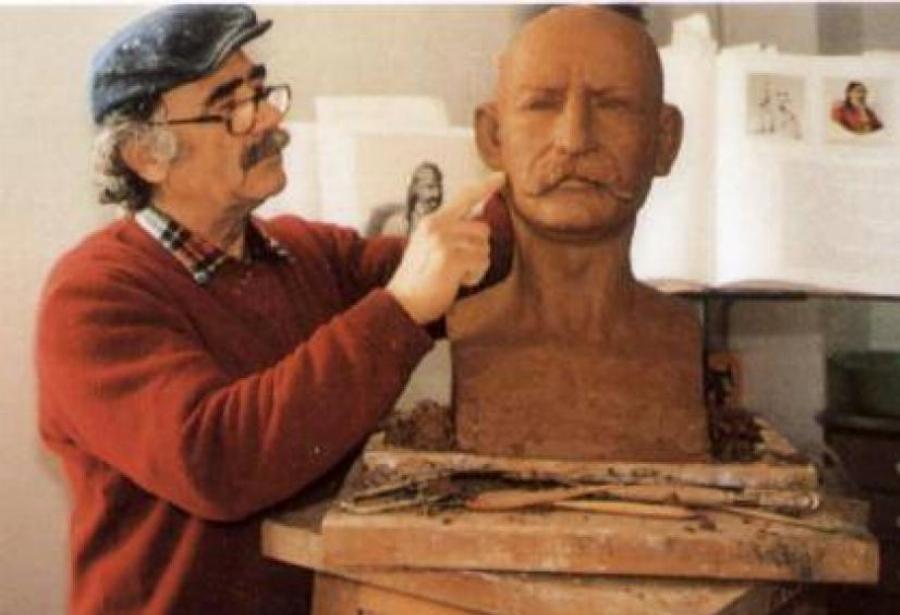 Παύλος Βρέλλης: Ποιος είναι ο άνθρωπος που δημιούργησε μόνος του, το Μουσείο Κέρινων Ομοιωμάτων, που φιλοξενεί ήρωες του ’21