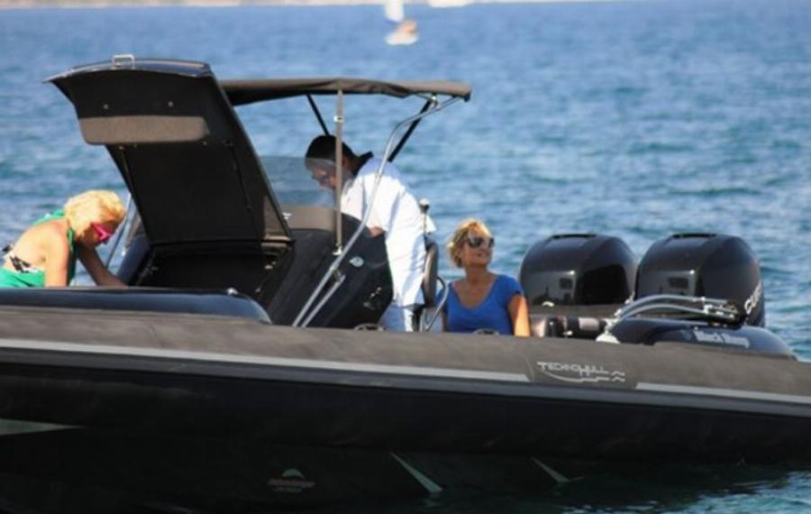 Θα μείνετε άφωνοι με το σκάφος του Γιώργου Λιάγκα – Φήμες λένε πως κοστίζει πάνω από 170.000 ευρώ