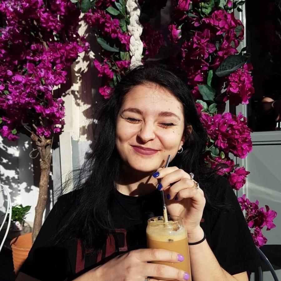 Γιώργος Καραμίχος: Οι πρώτες φωτογραφίες με την 23χρονη κόρη του Ρεγγίνα, που του μοιάζει πολύ