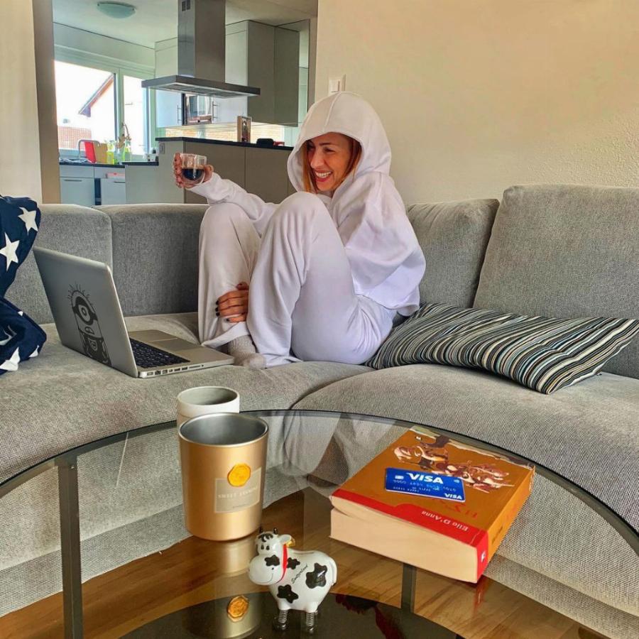 Μαρία Ηλιάκη: Το υπέροχο διαμέρισμα στην Ελβετία, η μοντέρνα κουζίνα και οι πιο όμορφες γωνίες