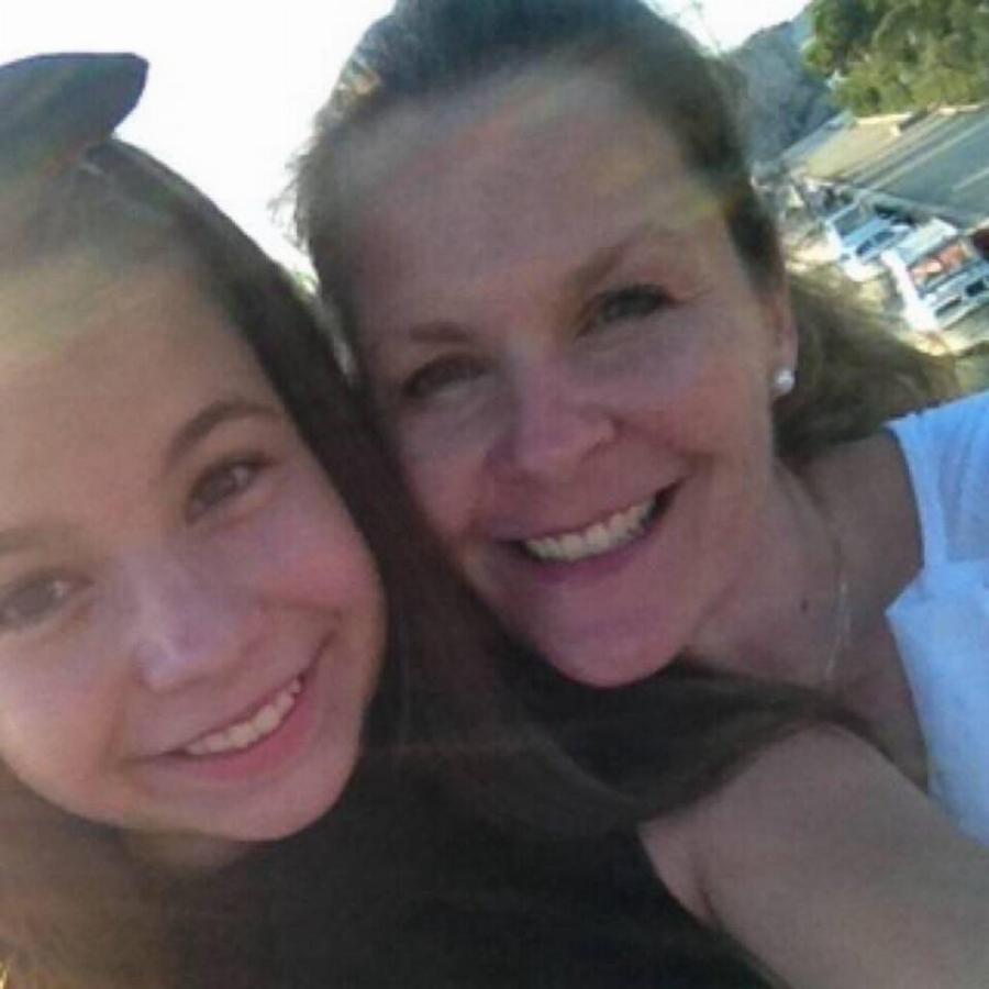 Γιοχάνα Αλεξανδράκη: Η κόρη του Αλέκου Αλεξανδράκη, τα παιδιά της και η ομοιότητα με τη μαμά της