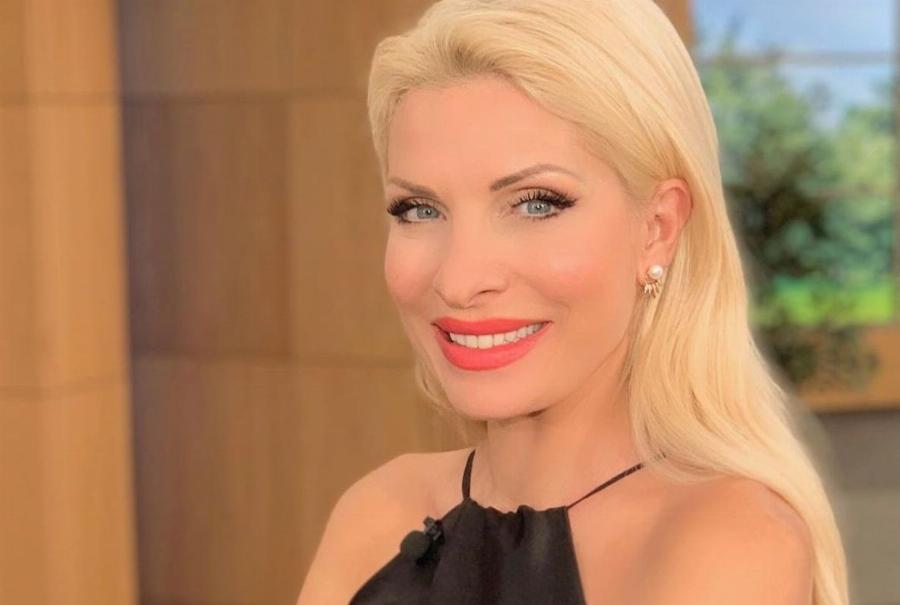 Ελένη Μενεγάκη: «Εγώ μέσα στη μέρα, γύρω στις 10 φορές πρέπει να λέω “Μάκη, μ’ αγαπάς;»