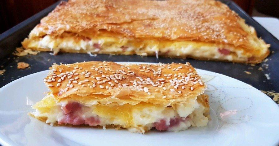 Η συνταγή για πανεύκολη ζαμπονοτυρόπιτα με κρέμα: Είναι έτοιμη μέσα σε 30 λεπτά και θα γλείφετε τα δάχτυλα σας