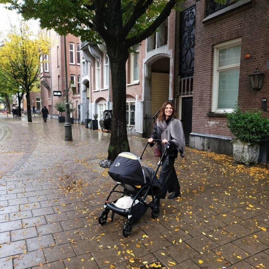 Πόπη Τσαπανίδου: Ευτυχισμένη με τις κόρες της και τον εγγονό της