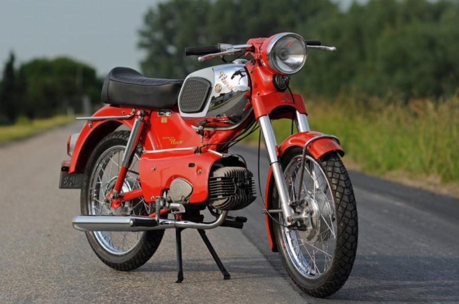 Η μηχανή που άφησε εποχή στην Ελλάδα του 1960: Φλωρέττα