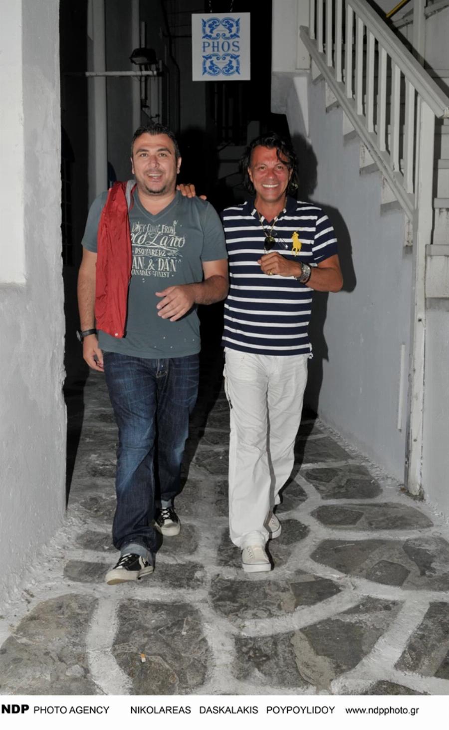 Ρέμος – Ψινάκης: Ποζάρουν μαζί στο Μόντε Κάρλο στο χλιδάτο Hotel de Paris