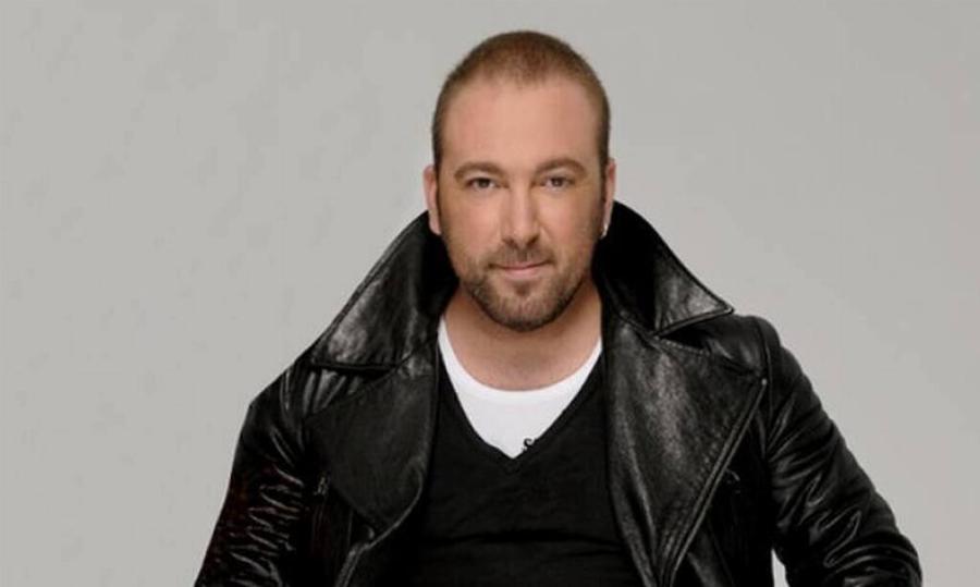 Γιώργος Αλκαίος: H ζωή στην Μήλο, ο λόγος που δεν έκανε ποτέ οικογένεια και η απόφαση να εγκαταλείψει το τραγούδι