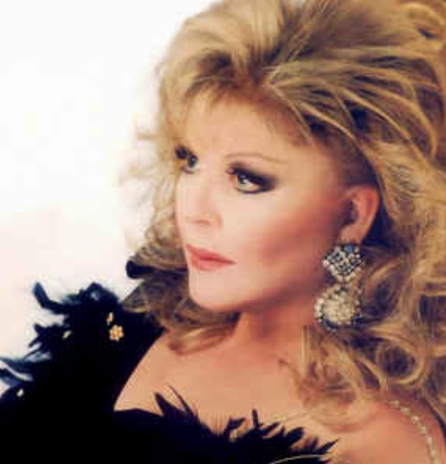 Ρίτα Σακελλαρίου: Πως κατάφερε να κάνει κρυφά καριέρα και οι δύσκολες στιγμές στην ζωή της