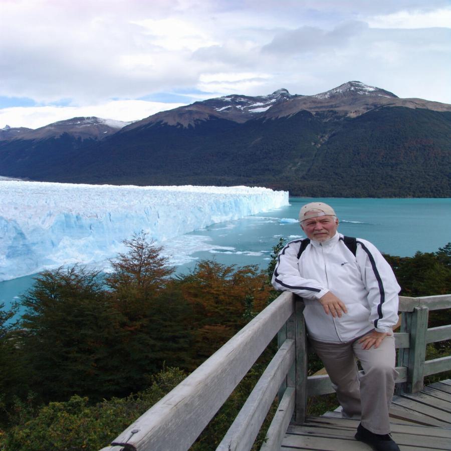 Μπάμπης Μπίζας: Έλληνας ο πιο ταξιδεμένος άνθρωπος στον κόσμο σύμφωνα με το βιβλίο Γκίνες