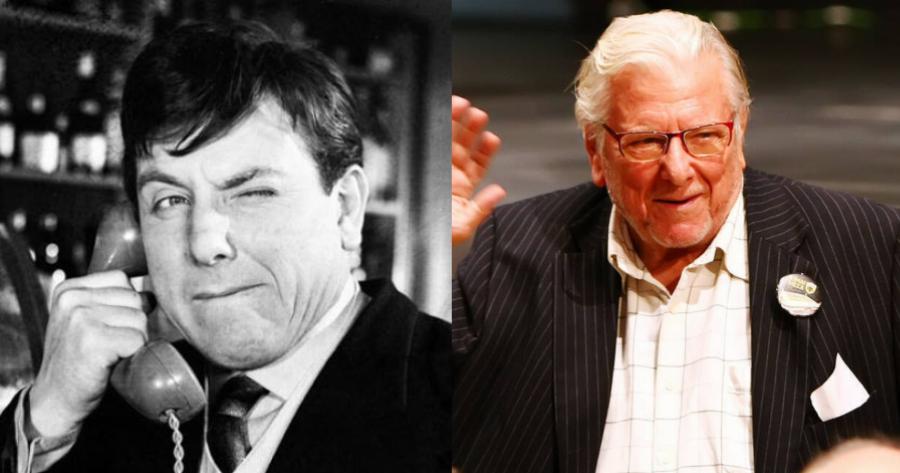 Κώστας Βουτσάς: Οι 8 ατάκες του μεγάλου ηθοποιού που άφησαν ιστορία