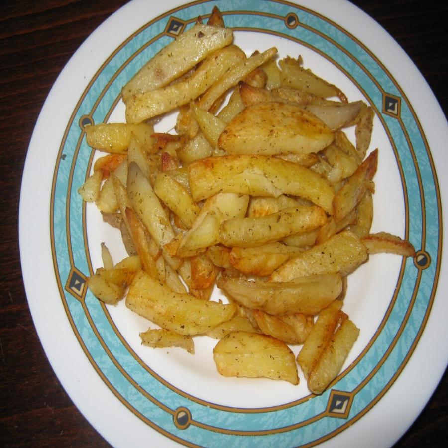 Το μυστικό με το λάδι: Ο τρόπος για να κάνετε τις πιο τραγανές και νόστιμες τηγανητές πατάτες