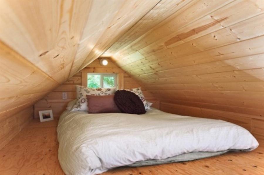 Είναι μόνο 15 τετραγωνικά, το πηγαίνεις όπου θες και το εσωτερικό του είναι τόσο βολικό σαν μεζονέτα