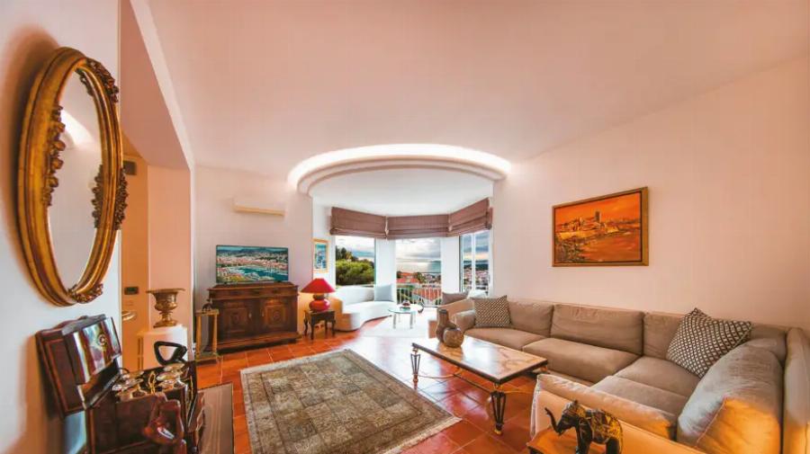 Ανοίγει η διαθήκη του Γιώργου Τράγκα με 12 ακίνητα σε Ακρόπολη, Γαλλία, Μαϊάμι, Νέα Υόρκη – Που αφήνει την περιουσία