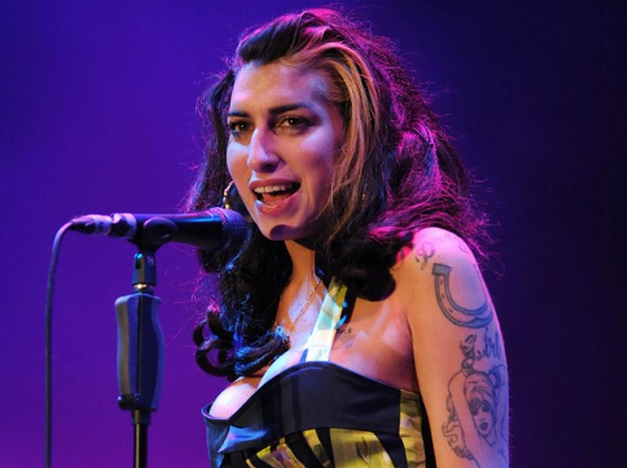 Η τελευταία νύχτα της Έϊμι Γουάϊνχαουζ και τα λόγια στην γιατρό της λίγο πριν χαθεί από την ζωή