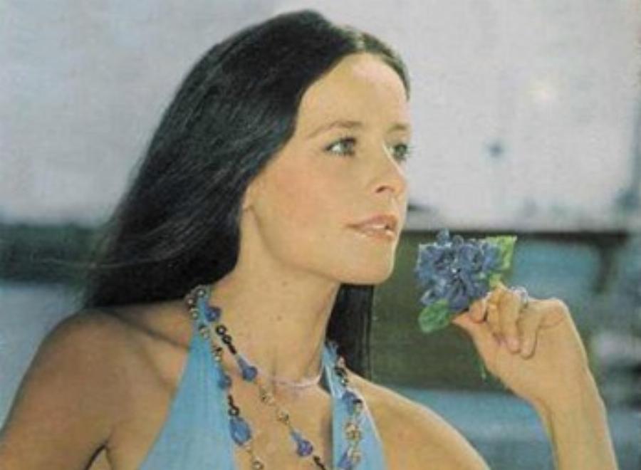 Βίκυ Βανίτα: Η ασθένεια που κράτησε κρυφή μέχρι και από τους δικούς της και ο μοναχικός θάνατος στο διαμέρισμα της