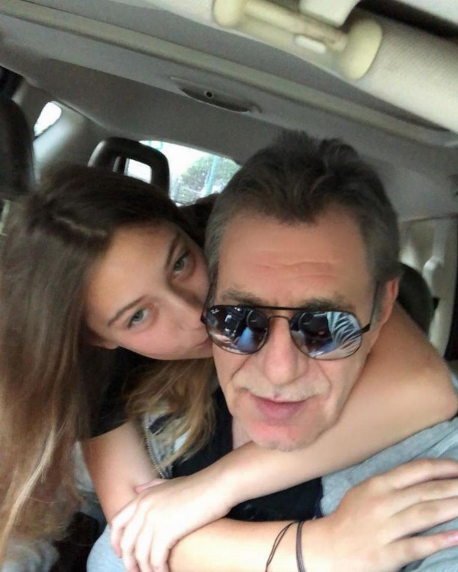 Άγγελος Διονυσίου: H μεγάλη απώλεια, η σχέση με την πρώην μητριά του και τα τρία παιδιά