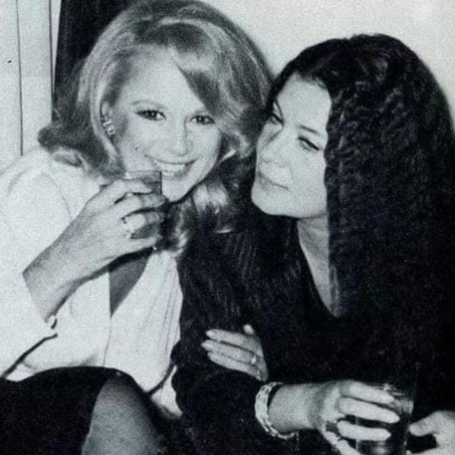 Τζένη Καρέζη – Αλίκη Βουγιουκλάκη: Όλο το σκηνικό πίσω από το μεγάλο «ανταγωνισμό», που κράτησε μέχρι το τέλος