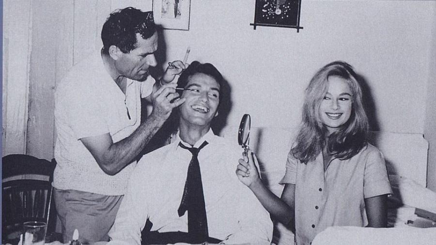 Νίκος Κούρκουλος: Ο παράφορος έρωτας με τη Μαριάννα Λάτση, το διαζύγιο που πήρε για τα μάτια της και οι θάνατοι που τσάκισαν τη ζωή του