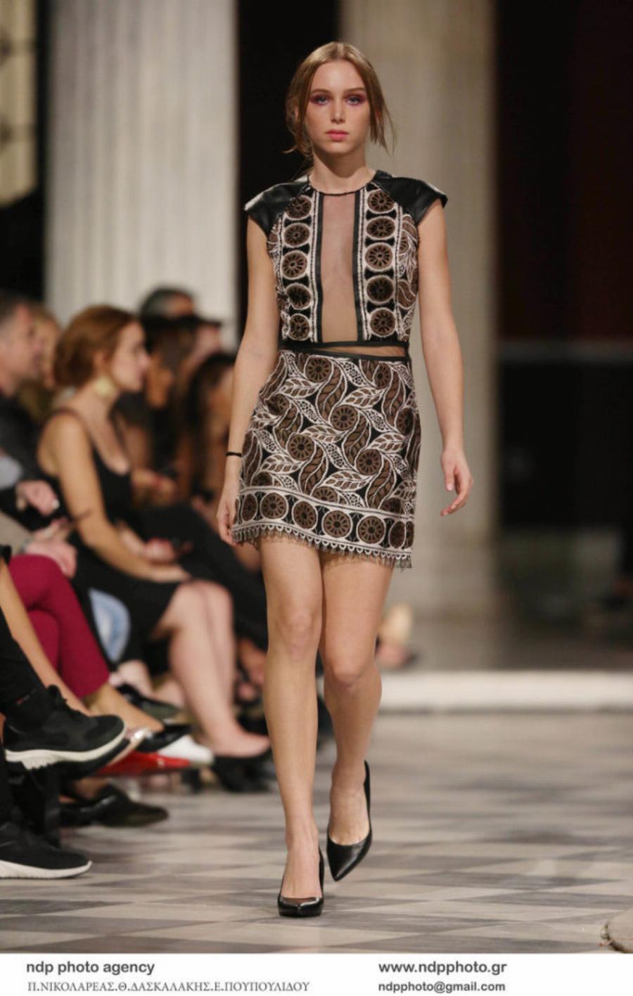 Αννίτα Ναθαναήλ: Η κόρη της, Τερέζα Χάμπερτ, έγινε 16, εργάζεται ως μοντέλο και έχει πάρει την ομορφιά της μητέρας της