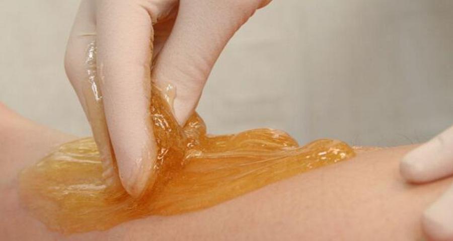 Συμβουλές ομορφιάς: Τα 12 εύκολα κόλπα για να δείχνετε φρέσκες και πιο νέες