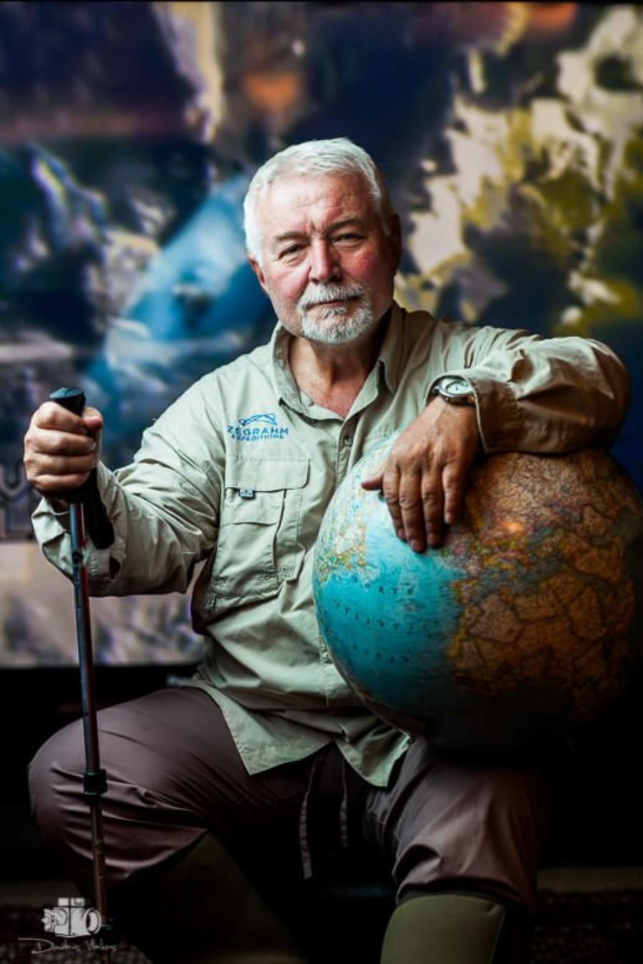 Μπάμπης Μπίζας: Έλληνας ο πιο ταξιδεμένος άνθρωπος στον κόσμο σύμφωνα με το βιβλίο Γκίνες