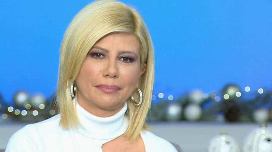 Ζήνα Κουτσελίνη: H μάχη με την κατάθλιψη, το αστρονομικό ποσό που πήρε από την Ελένη Μενεγάκη και η προβληματική σχέση με τον πατέρα της