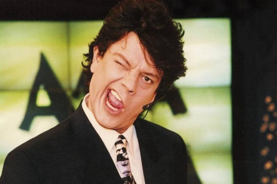 Βλάσσης Μπονάτσος: Η σχέση του με τον Ψινάκη, ο θυελλώδης έρωτας με την Βουγιουκλάκη και η ασθένεια που του στέρησε τη ζωή