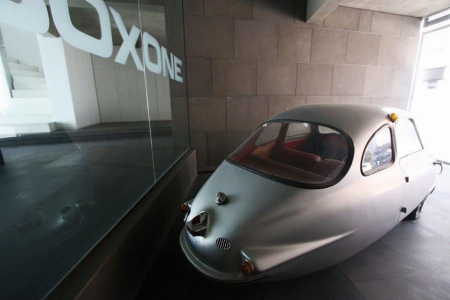 Χάρης Χριστόπουλος και Ανίτα Μπραντ: Εικόνες από το τρομερό σπίτι στους στο Γκάζι που το υπερπολυτελές εσωτερικό του μοιάζει με παλάτι