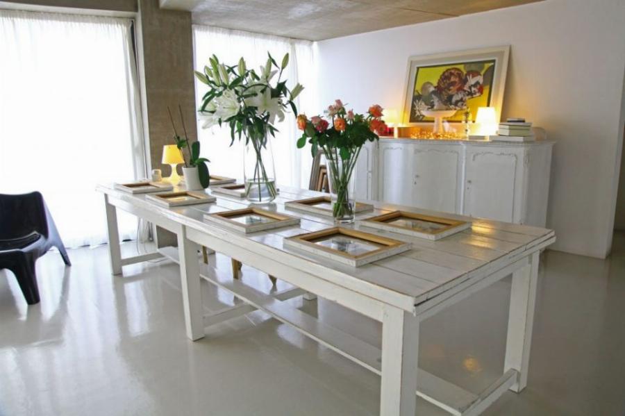 Χάρης Χριστόπουλος και Ανίτα Μπραντ: Εικόνες από το τρομερό σπίτι στους στο Γκάζι που το υπερπολυτελές εσωτερικό του μοιάζει με παλάτι