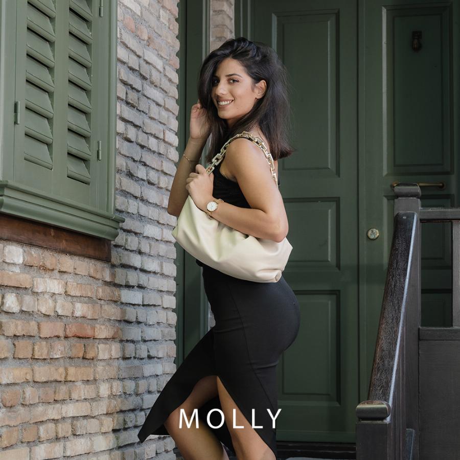 Βρήκαμε για εσάς την τσάντα που λατρεύουν όλες οι διάσημες, θα απογειώσει το στυλ σας και κοστίζει με έκπτωση μόλις 31€