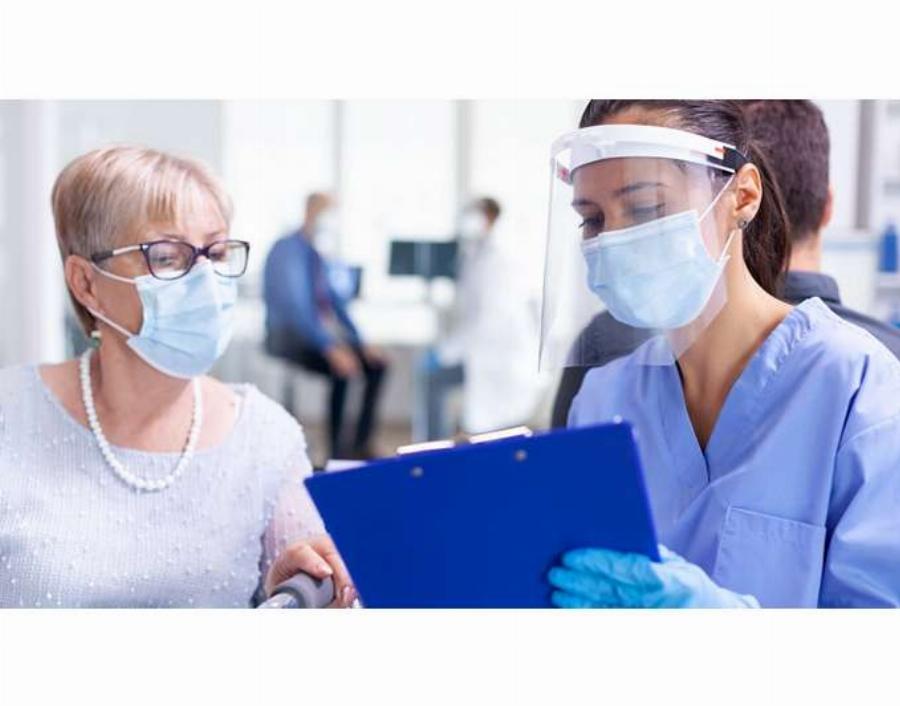 Μετάλλαξη Όμικρον: Τέσσερα νέα συμπτώματα που δείχνουν ότι έχετε ήδη κολλήσει