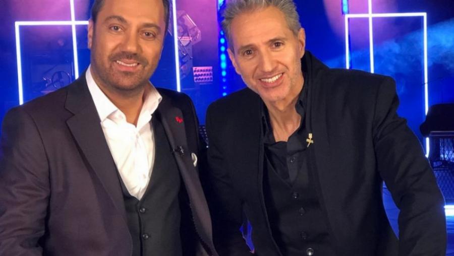 Μαζί μας μετά από 10 χρόνια: Αγνώριστος ο Δημήτρης Κόκοτας στην πρώτη του εμφάνιση απ’ το 2012