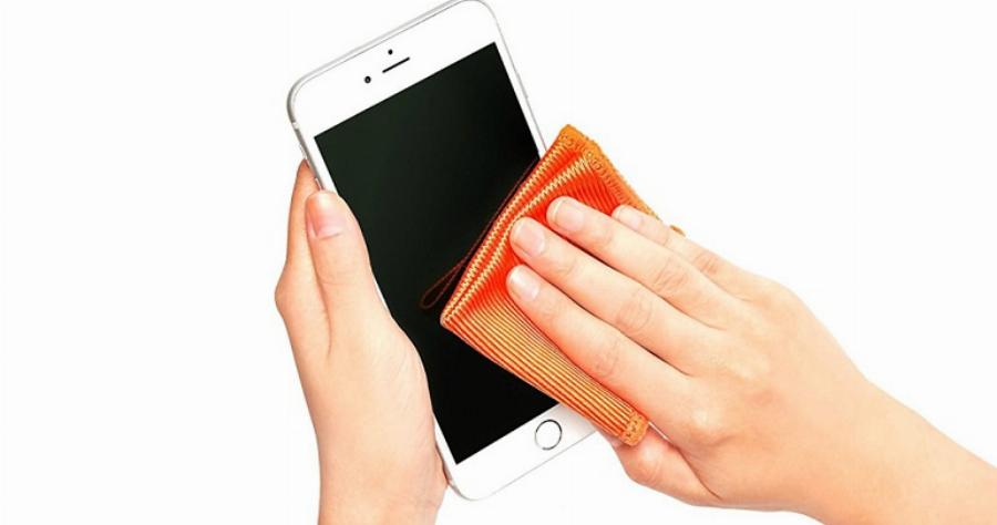 Απίστευτο: Τα 8 καθημερινά αντικείμενα που έχουν πιο πολλά μικρόβια και από την τουαλέτα σας