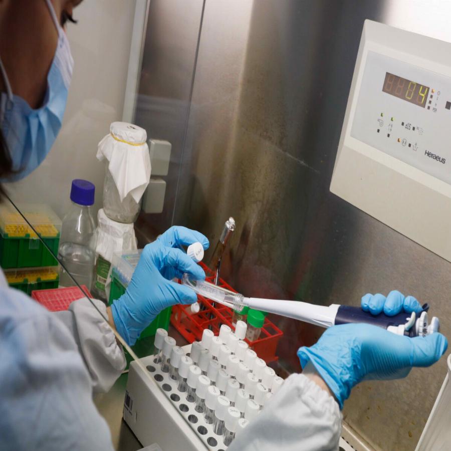 Εντοπίστηκαν τα δύο πρώτα κρούσματα στην Ελλάδα από τη Μετάλλαξη Όμικρον-2