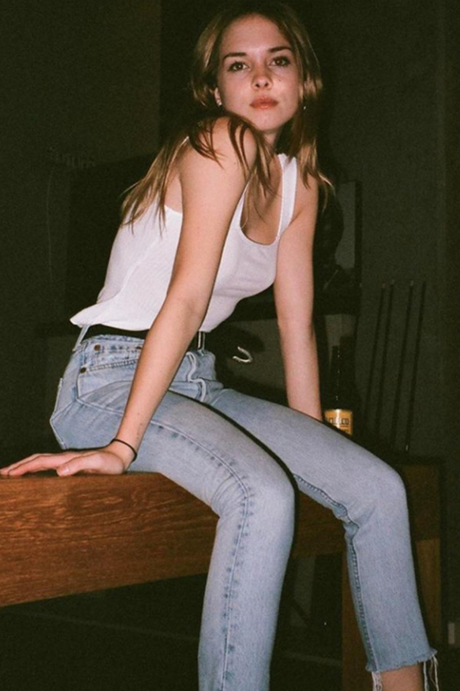 Στέλλα Μπαντέρας: Η κόρη των Αντόνιο Μπαντέρας και Μέλανι Γκρίφιθ έχει μεγαλώσει, είναι μια γοητευτική δεσποινίδα και μοιάζει στη διάσημη γιαγιά της