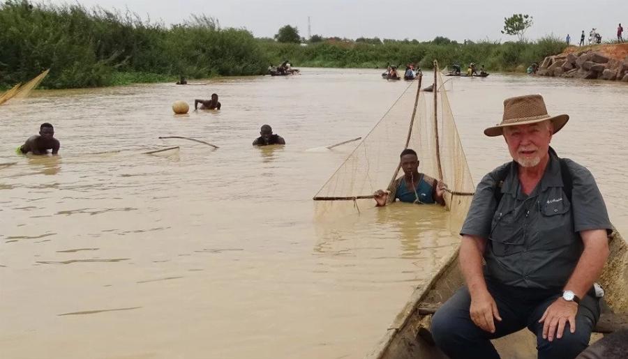 Μπάμπης Μπίζας: Έλληνας ο πιο ταξιδεμένος άνθρωπος στον κόσμο σύμφωνα με το βιβλίο Γκίνες