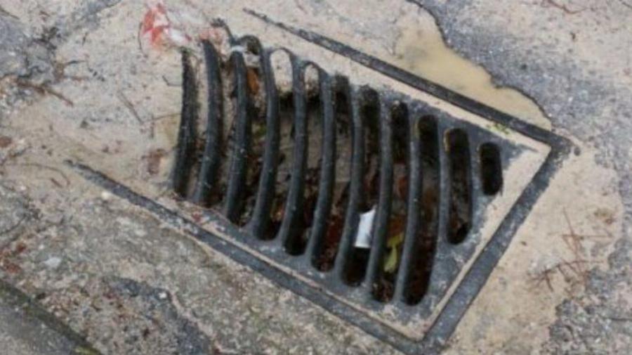 «Μου έπεσαν τα κλειδιά στο φρεάτιο και με βοήθησαν ο Χουσείν και η γυναίκα του»: Η δημοσίευση φόρος τιμής για την αξία του γείτονα