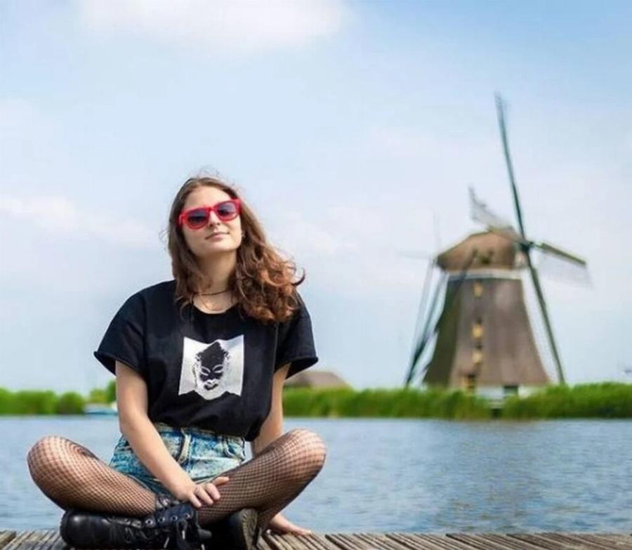 Γιώργος Καραμίχος: Οι πρώτες φωτογραφίες με την 23χρονη κόρη του Ρεγγίνα, που του μοιάζει πολύ