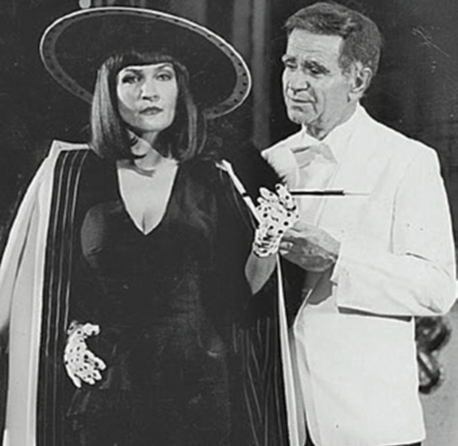 Κατιάνα Μπαλανίκα: Τα παιδικά χρόνια, τα οικονομικά προβλήματα, η μετακόμιση στο εξωτερικό και η ψυχοθεραπεία