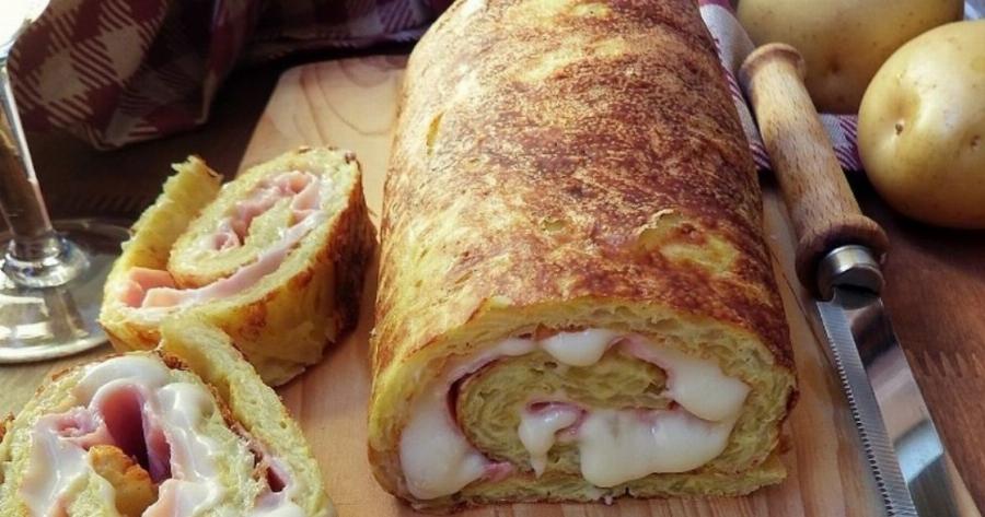 Πανεύκολη συνταγή για ένα πεντανόστιμο ρολό πατάτας με τυρί και ζαμπόν