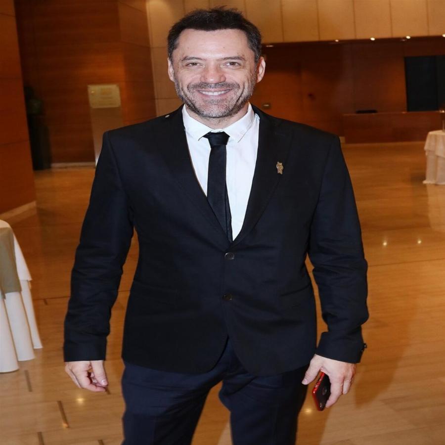 Θάνος Καλλίρης: Η φιλανθρωπική δράση, το πρόβλημα υγείας του παιδιού του, το φινάλε του γάμου και η περιπέτεια με την Νικολούλη